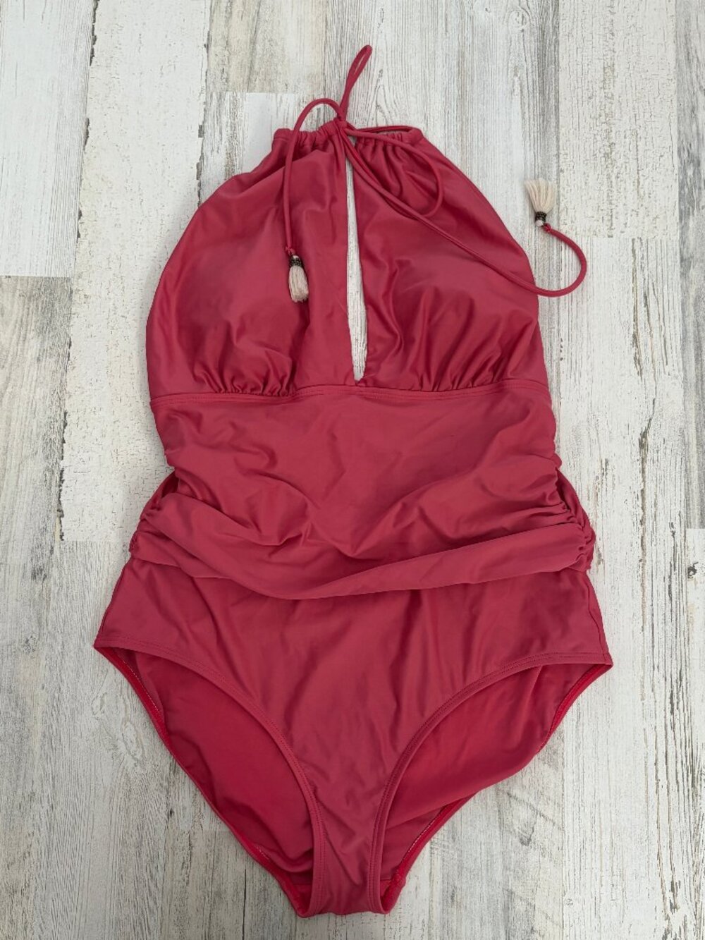 Knox Rose Women's Size Large Keyhole Halter One Piece Swim Coral Bathing Suit